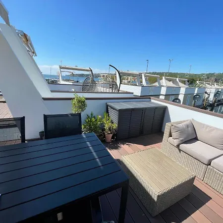 Floating Sea House Marea