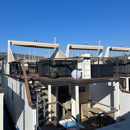 Apartment Floating Sea House Marea Portoroz