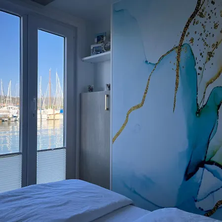 דירה Floating Sea House Marea בפורטורוז