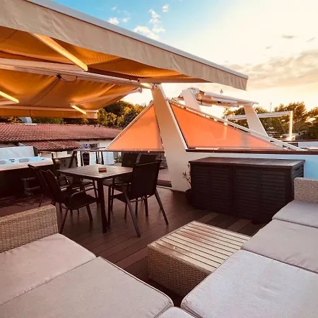 Apartman Floating Sea House Marea