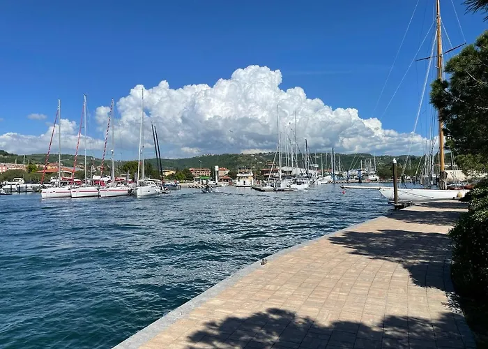 Apartment Floating Sea House Marea