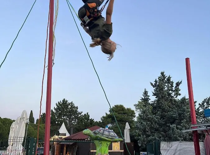 Floating Sea House Marea *