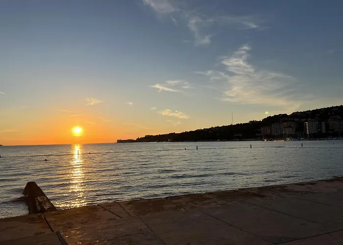 Floating Sea House Marea Apartment